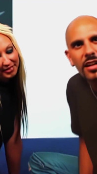Zoe matthews si fa riempire la figa sposata e si fa sborrare in faccia mentre suo marito guarda