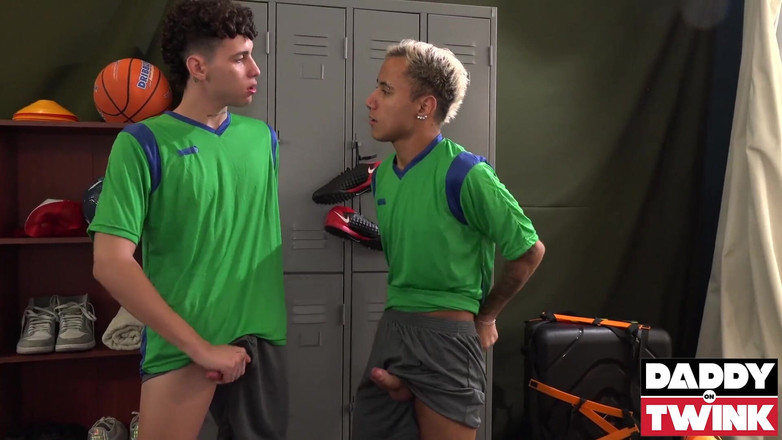 Daddy On Twink: Daddyontwink Twinks Gael Macias och Lucas Andrade Raw Bred i...