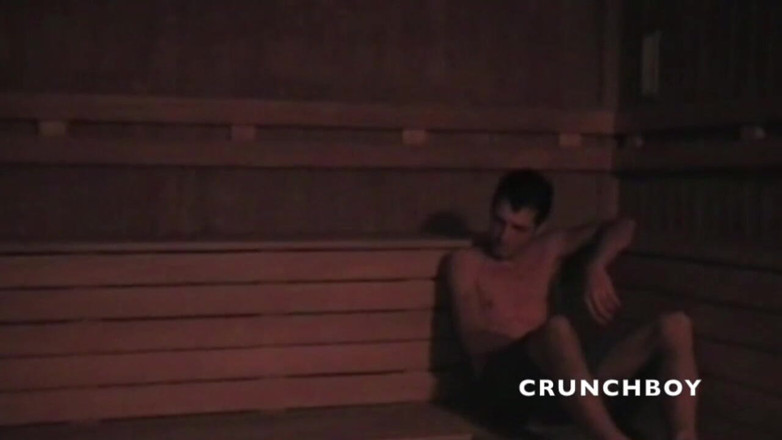 MEN BIG COCKS FUCKERS: Francesa puta fodida na sauna