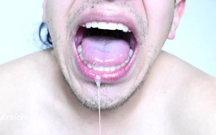 Dreichwe: 침을  핥는 우불라