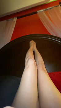 Echt sexy benen met kleine voeten met lange tenen