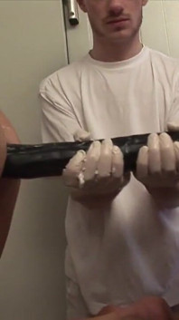 2 skórzane dziwki Uzyskiwanie jebana przez Podwójny dildo