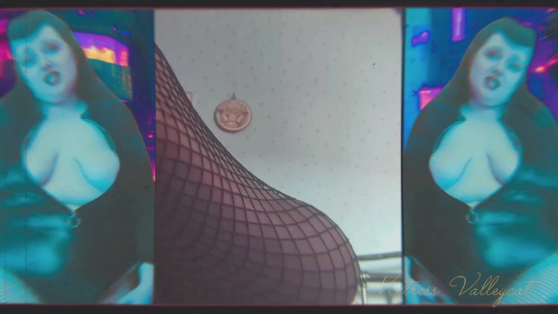 Mxtress Valleycat: जुनूनी पैर वाली कुतिया