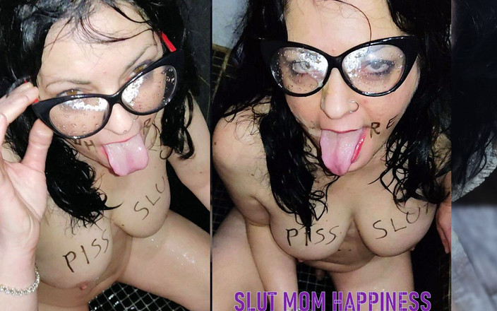 Toilet Mommy: Merhaba, ben bir sürtüğüm