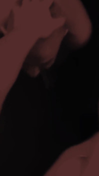 Bratty Sub krijgt zijn keel gesneden omdat ze terugpraat