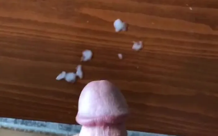 Uaberkay: Cumshot at Home Alone - Bigponyguy