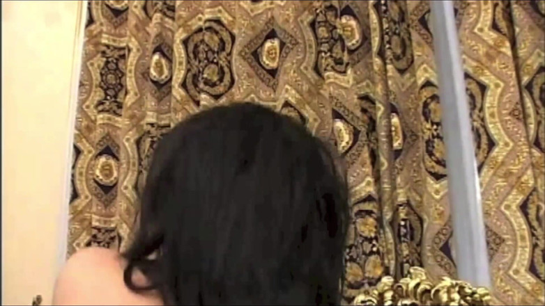 Inhonorof porn: Ragazza Asiatica Scopata Da Un BBC Mentre Un Guardone Sta...