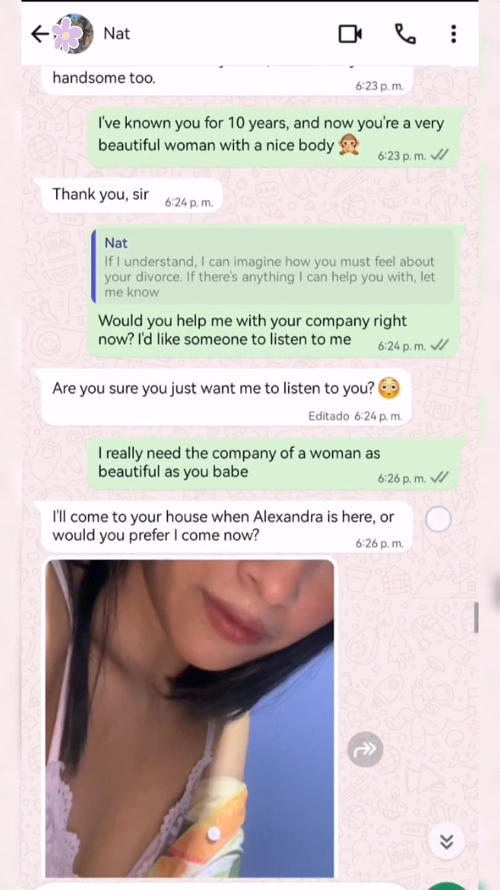 Natasha Caseros: 和我继女的好朋友的热辣聊天