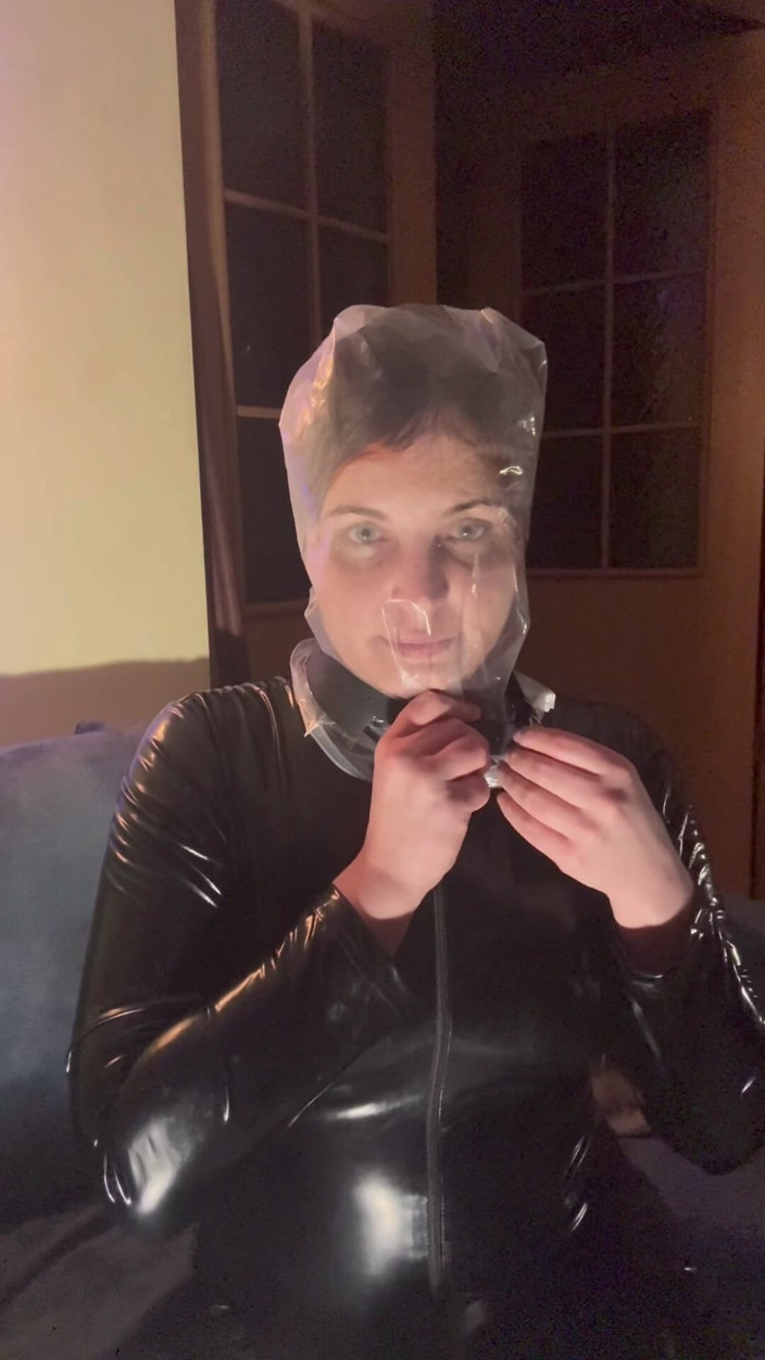 Elena917 studio: Tight Plastic Bag and Latex
