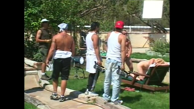 FM Video World: Kanak-kanak lelaki