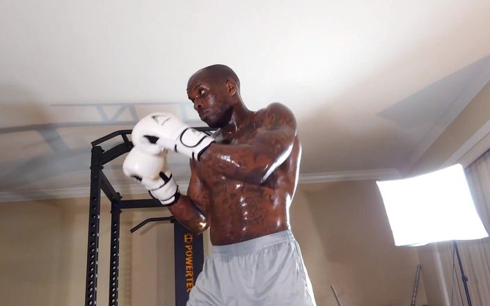 Hallelujah Johnson: Trening bokserski globalne mięśnie podstawowe są bardziej powierzchowne na tułowiu....