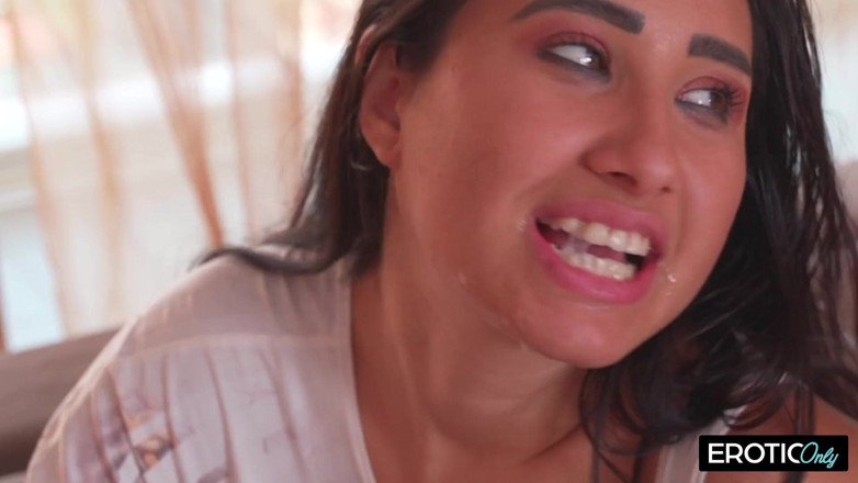 MILFFreaksX: Dua Gadis Arab Jerman Fucking