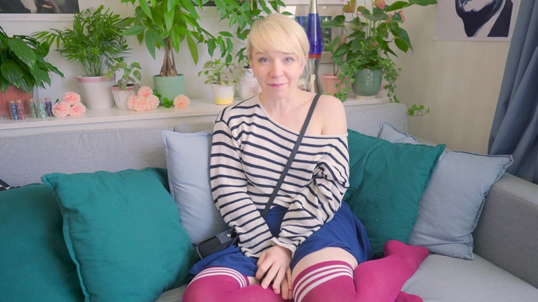 Jolie Lyon: Freakige stiefschwederin, liebhaberin erzählt alles in therapie