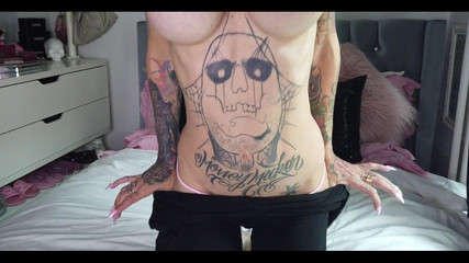 Skully inkson: Dildofun