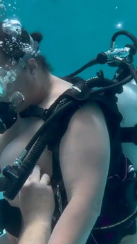 Ngentot scuba bagian 2