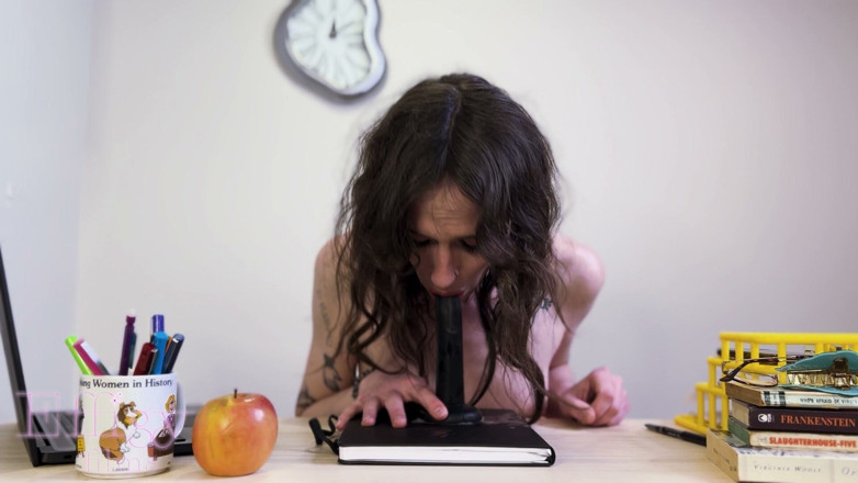 Effigy Films: Kvarhållande med Ms. Aura POV anal gapande