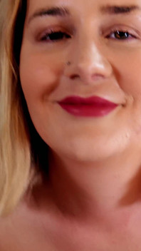 Tu primera de tetas 4k