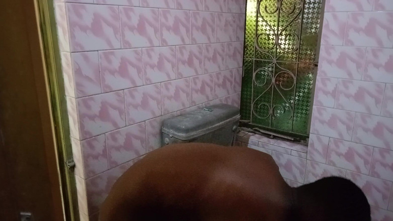 LinearOrnament35: Desi Boy