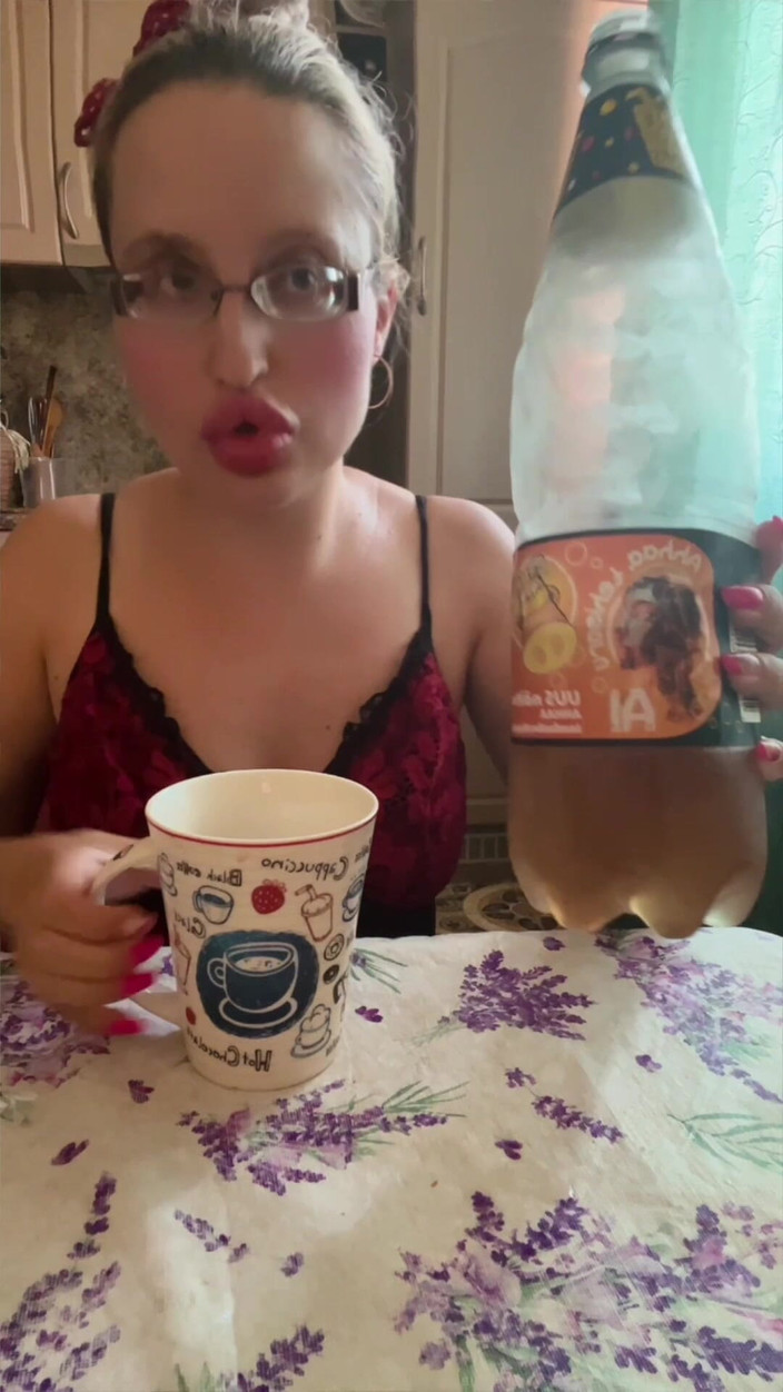 FinDom Goaldigger: Asmr in the Kitchen Part 1 Lemonade