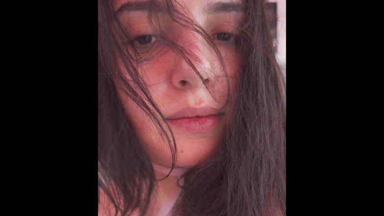 Elizabeth Stewart: सेक्सी ट्रांस ईस्टर बनी सीधे लड़के को अपनी गाजर खिलाती है