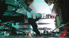 MistressOnline: Enlève mes collants