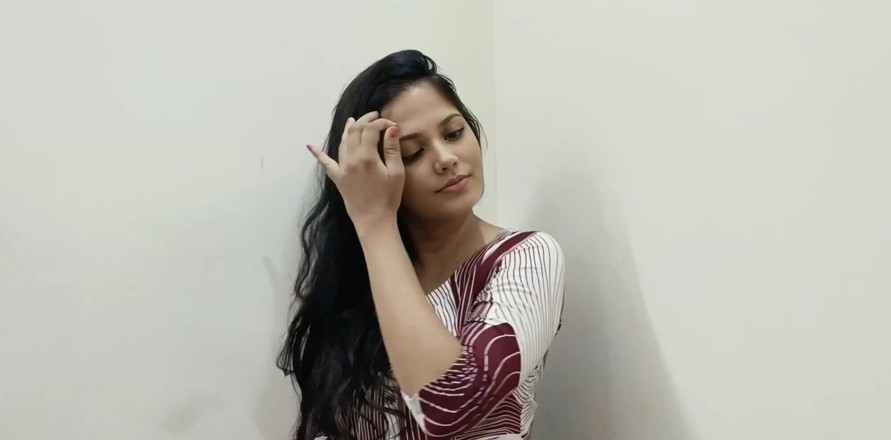 Desisexqueen: Desi bella vicina prima volta con uno sconosciuto