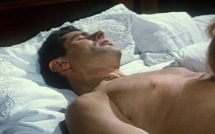 Inhonorof porn: Rossana Doll在另一个时期的浪漫场景中