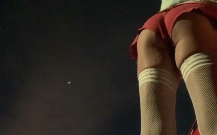 CindieLove: 7 minuten kont, lange sexy benen, dijhoogte, houdt van truckstop