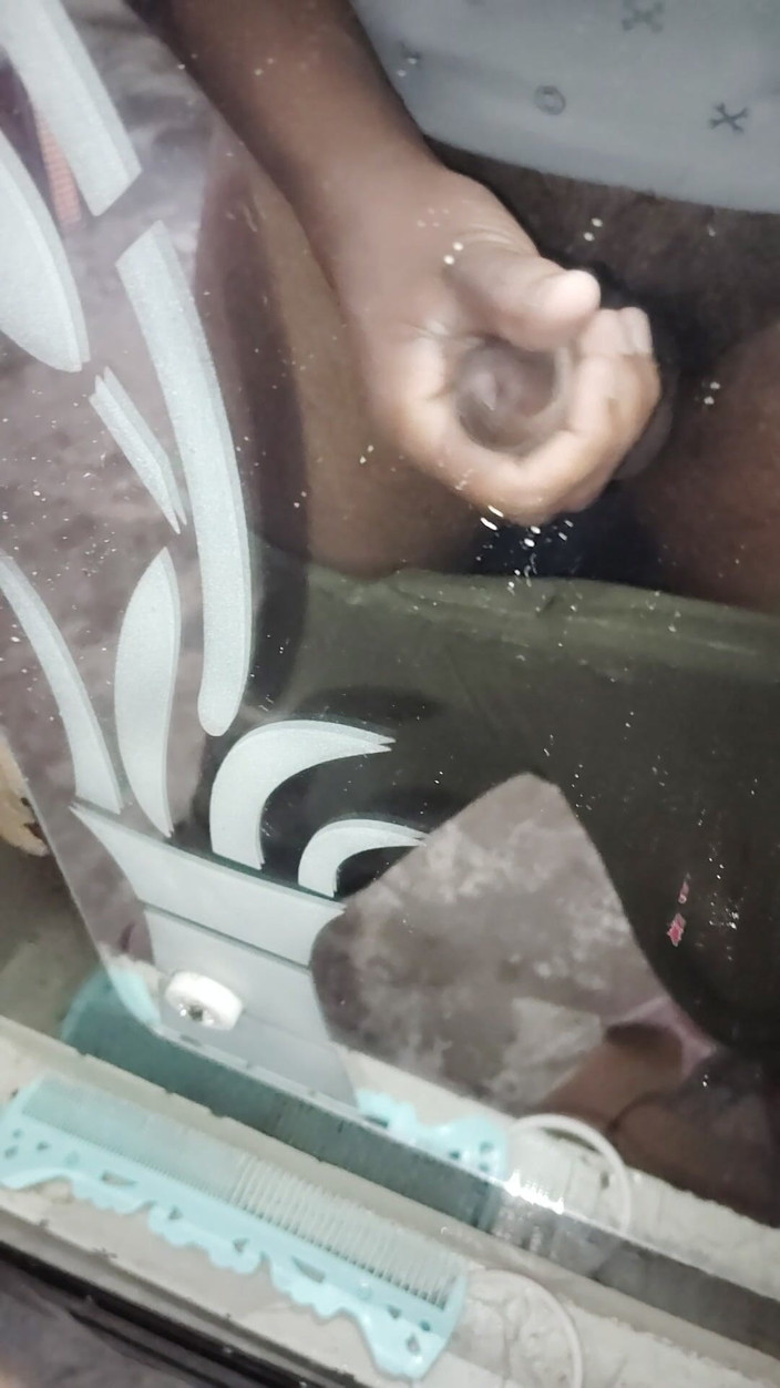Punjabi bull: Invitation for Collaboration While Masterbating.