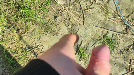 Sara B: Jerk and pee in the garden (POV)