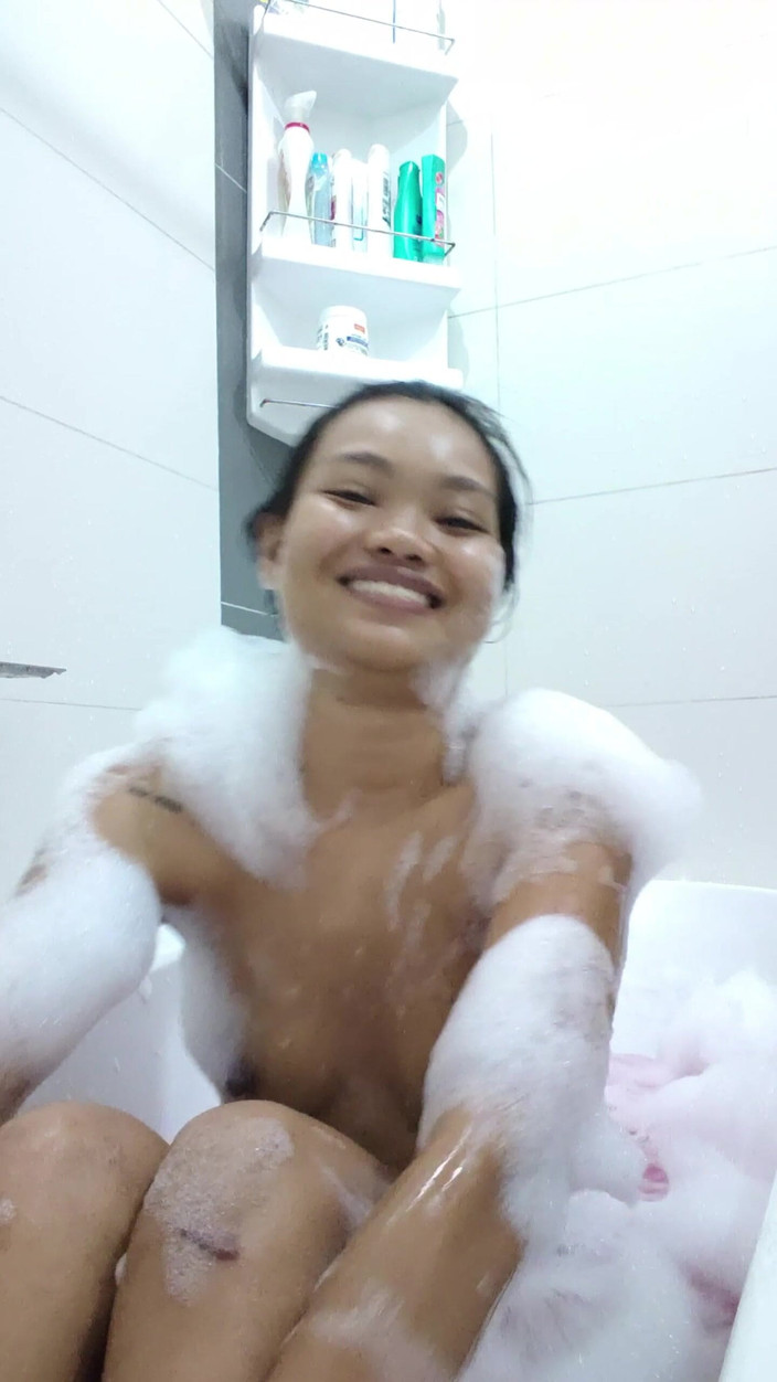 Cupcake: Gosok kaki kenyal untuk pacarku