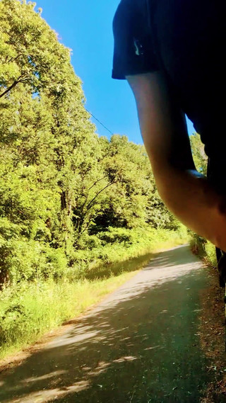 Sexy possum: 只是在我的自行车上玩弄我的香肠