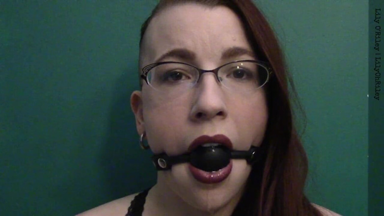 Lily O'Riley: Ballgag staring