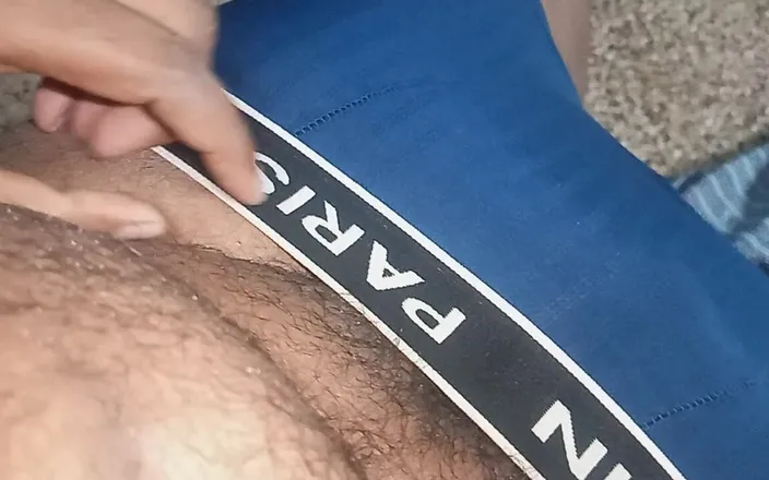 Sweet Indian cock: Raj Laxmi Step Sister in Law House Fucking with Fingering