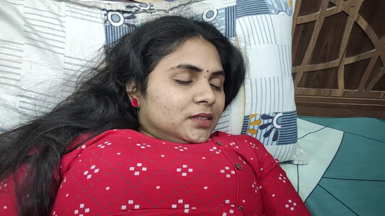 Vaigavarun45: Insegnante di college mallu si diverte con lo studente, insegnante...