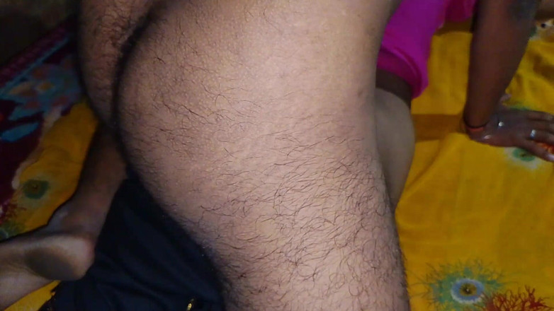 Priya_Sena_26: Bhabhi Ki Ko Bhabhi Ke Room Me Chudai Video Banaee...