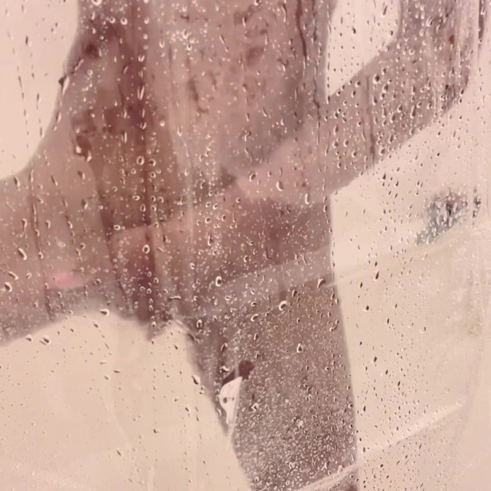 Emilycreams1: Shaving in the Shower 2