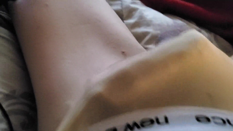 CD Michellex: CD Michelle穿着性感内裤抽动鸡巴