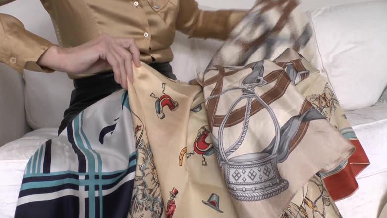 Lady Victoria Valente: trên Khăn lụa của mẹ kế, Lady Victoria Valente