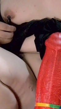 Gros pénis : 25 cm