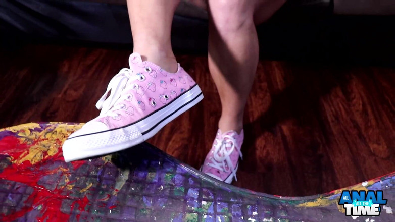 All Anal All the Time: Misty Meanor es todo sonrisas con una lengua en el...