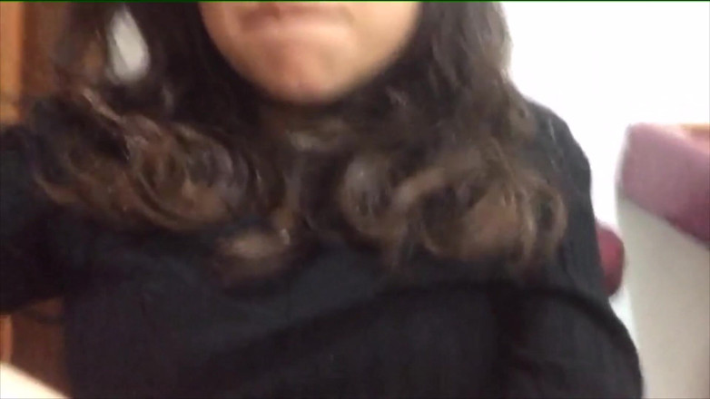Adorable Teen: Raising my skirt, to masturbate my pussy for you