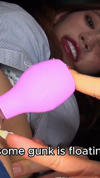 (en) De Ombligo a Belly Button - Azusa Misaki Intenta Girar El Ombligo De Noa Hoshizora
