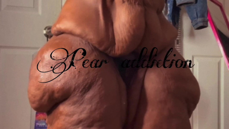 Pearaddiction: Oliata a faccia in giù