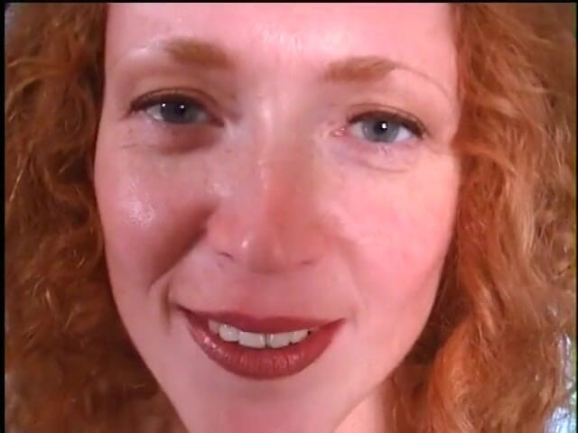 Old Good Porn: Playful redhead gives sensual blowjob