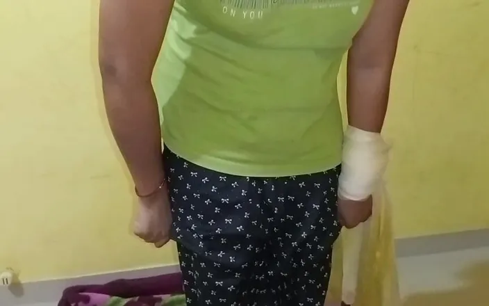 Lovelygirl456: Telugu Aunty Dress Removing