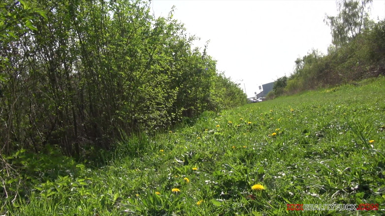 Czech Pornzone: Nech mě být tvůj Valentýn - Alex Ginger