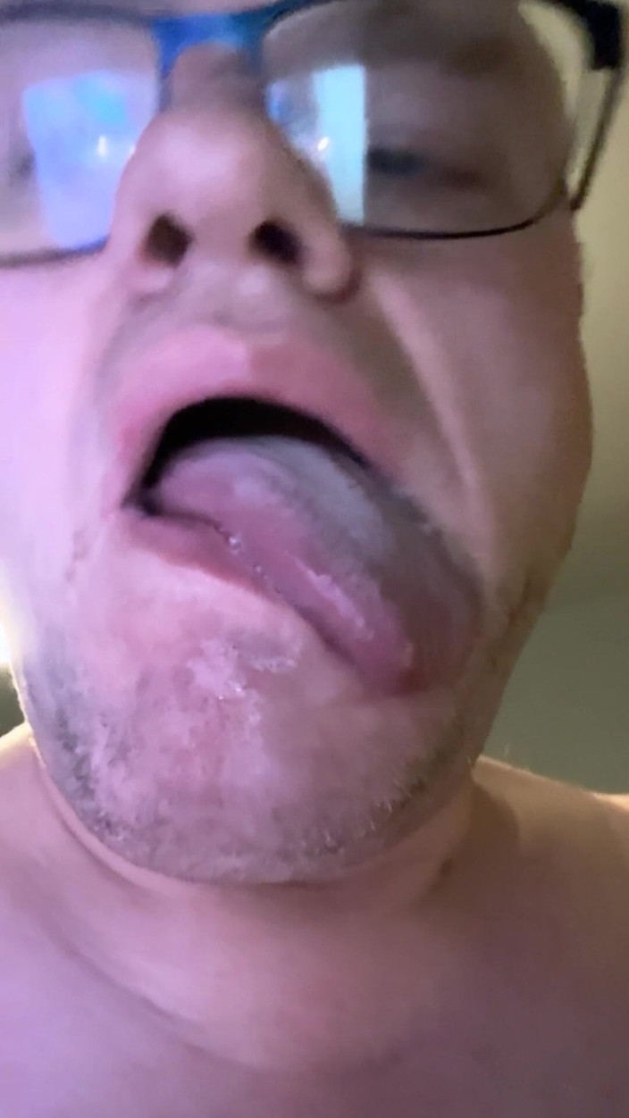 Ancient456: Il travestimento gay si veste fuori di testa per questo