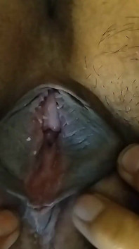 Sexy bebê chupando preliminares seu padrasto, mamilo quente, peitos pequenos da buceta