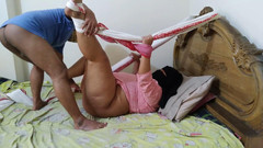 Aria Mia: Studentessa di 18 anni con grandi tette e culo grosso scopa...